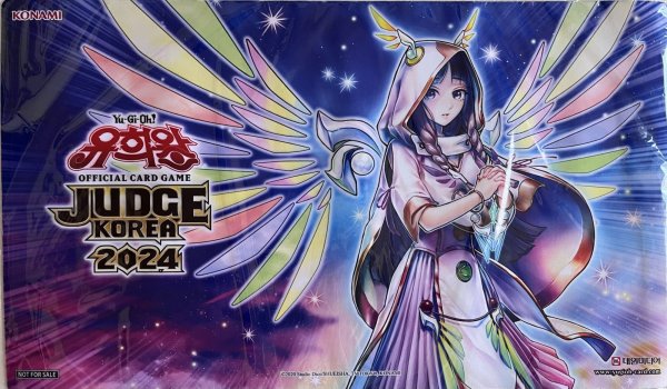 画像1: 【未開封品】宣告者の神巫/プレイマット (1)