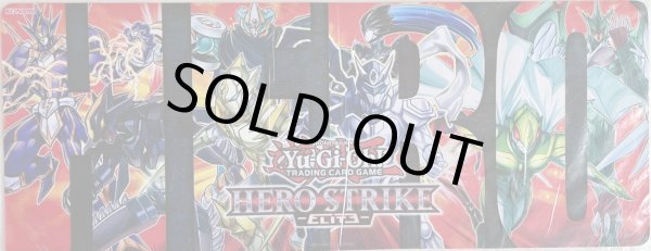 画像1: 【未開封品】HERO STRIKE/ハーフプレイマット (1)