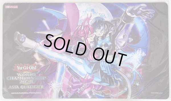 画像1: 【未開封品】WCQ2024 Evil★Twinsキスキル・リィラ/プレイマット (1)