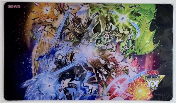 画像1: 【未開封品】四花繚乱の霊使い/プレイマット (1)