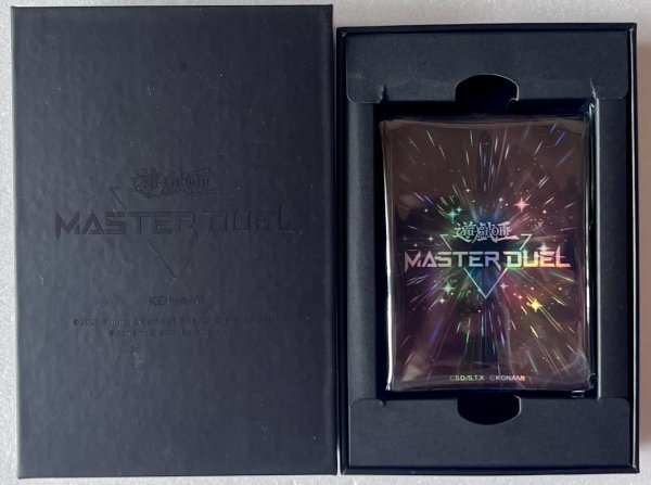 画像1: 【未開封品/外箱あり】MASTER DUEL 黒/スリーブ (1)